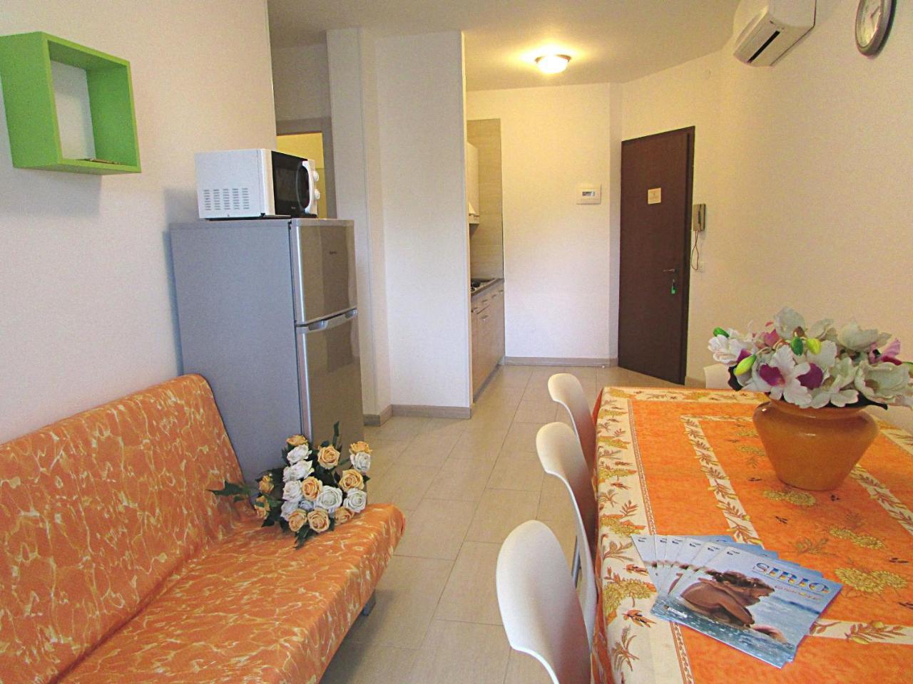 Isi Apartment Bibione Exterior foto